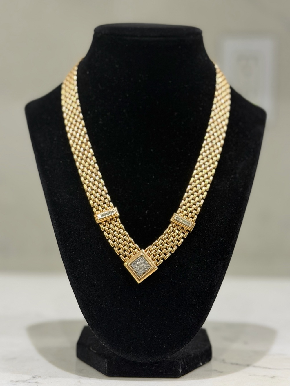 Vintage Avon Gold-Tone Panther Link Necklace - Women's Jewelry
